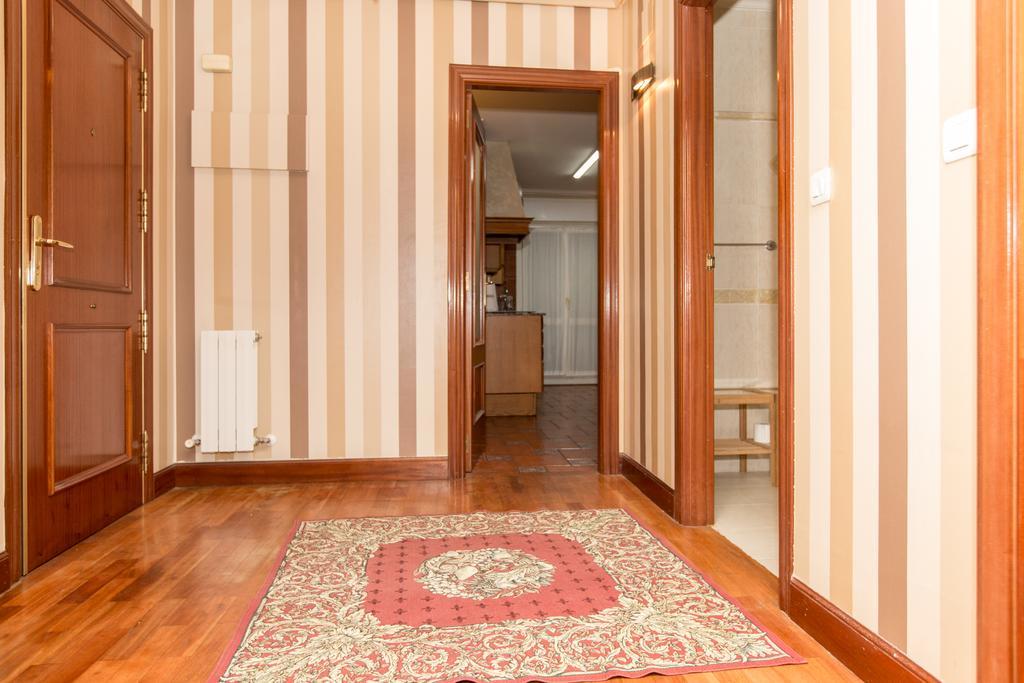 Apartamento céntrico con vistas a la Ría! garage, ideal 2-4 Bilbao Esterno foto