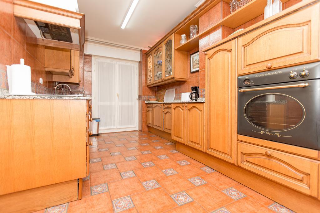 Apartamento céntrico con vistas a la Ría! garage, ideal 2-4 Bilbao Esterno foto