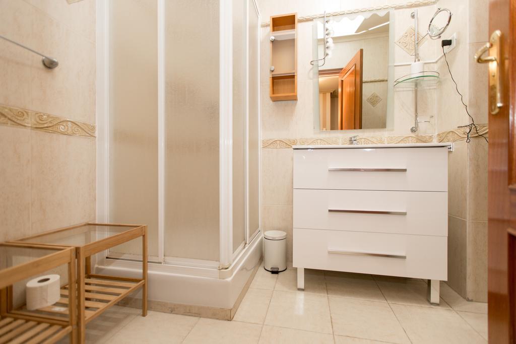 Apartamento céntrico con vistas a la Ría! garage, ideal 2-4 Bilbao Esterno foto