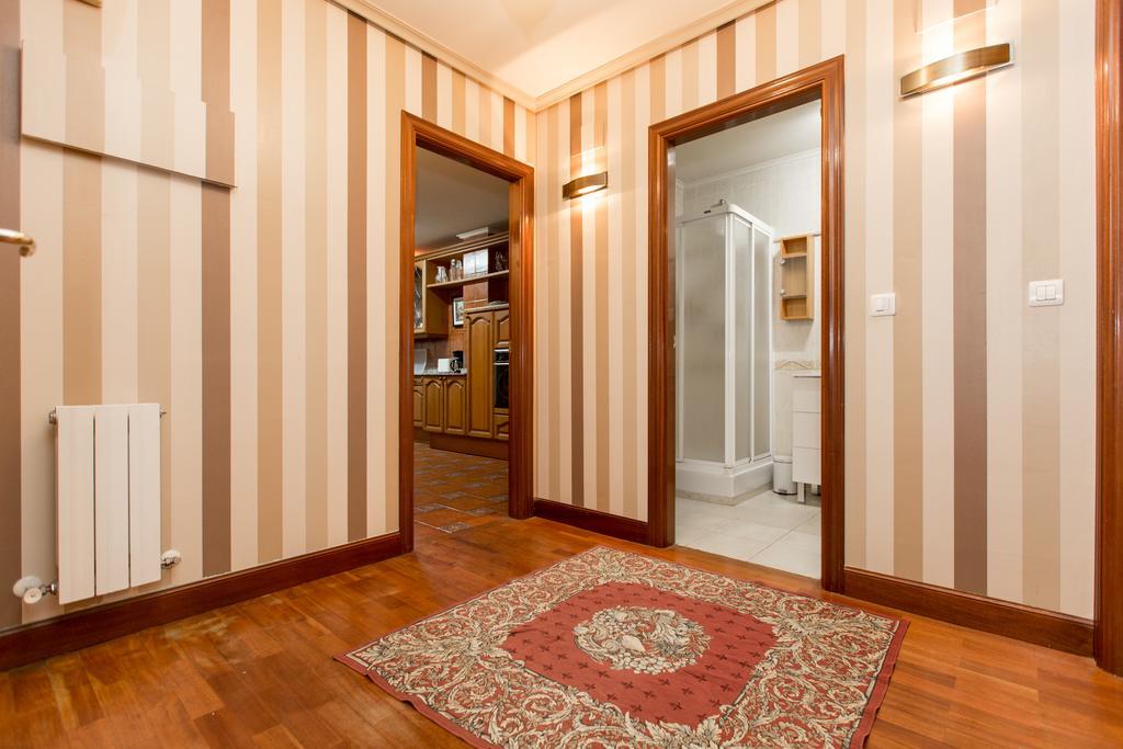 Apartamento céntrico con vistas a la Ría! garage, ideal 2-4 Bilbao Esterno foto